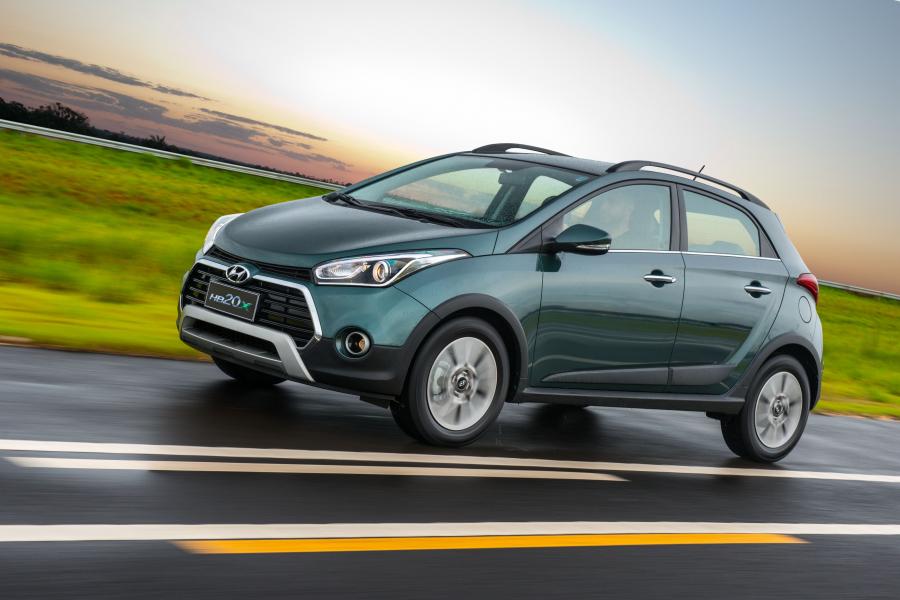  Hyundai HB20X 2015 года  (фото 6 из 25)